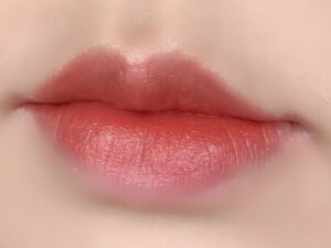 Cân chỉnh môi trái tim