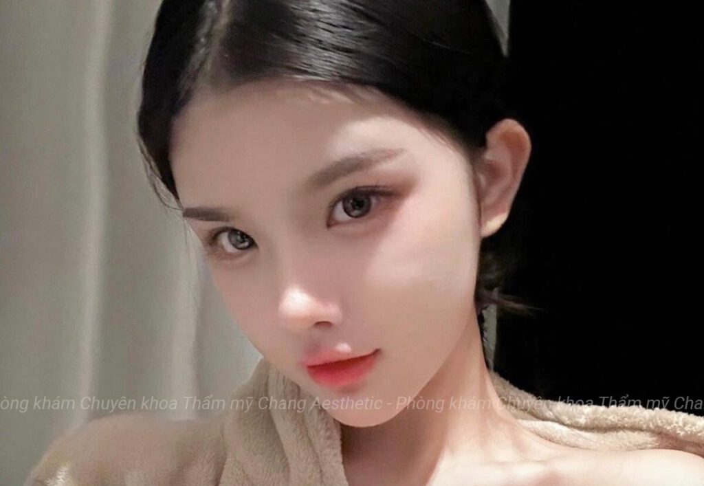 Tạo hình tai vểnh